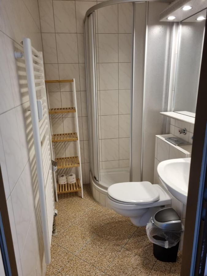 B515 Schoene Und Einladende Ferienwohnung In Schoener Umgebung Lahnstein Exterior photo